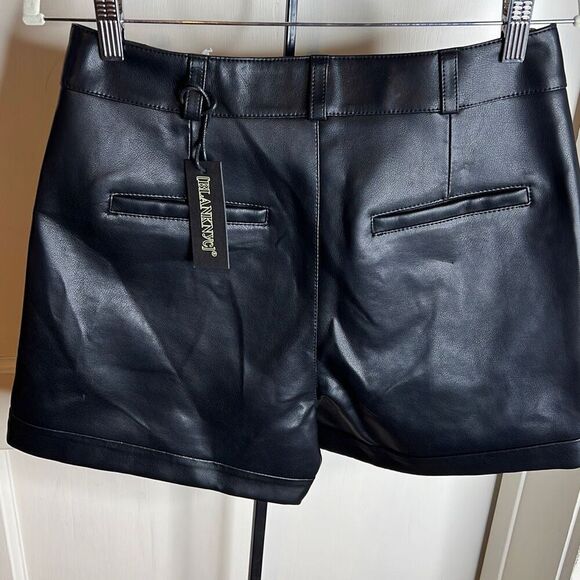 BLANK NYC Vegan Leather Shorts Zip Detail Black Nwt Size 28 - Picture 6 of 6